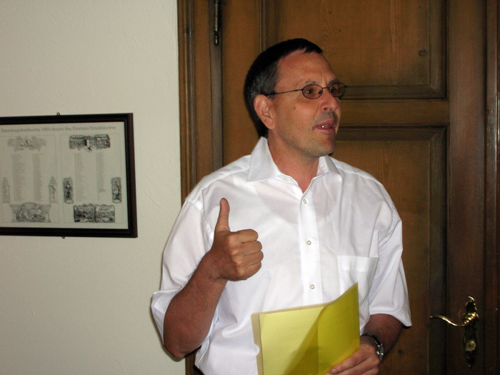2005.04.30.DV.012